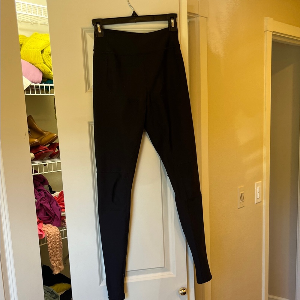 ALO Yoga Black Leggings